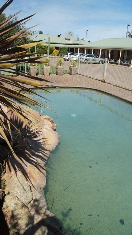 Lincoln cabaña Motor Inn Wagga Wagga Exterior foto